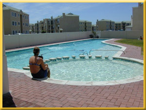 Swimmingpool in der Anlage